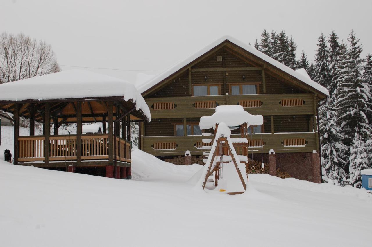 Lodge Gutsulwood